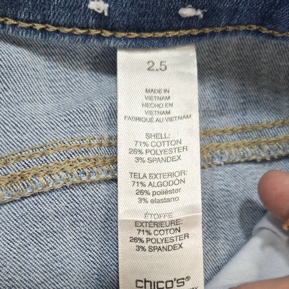 Chico's Perfect Stretch Girlfriend Slim Leg Ankle Jeans Medium Wash Capsule - Picture 8 of 9